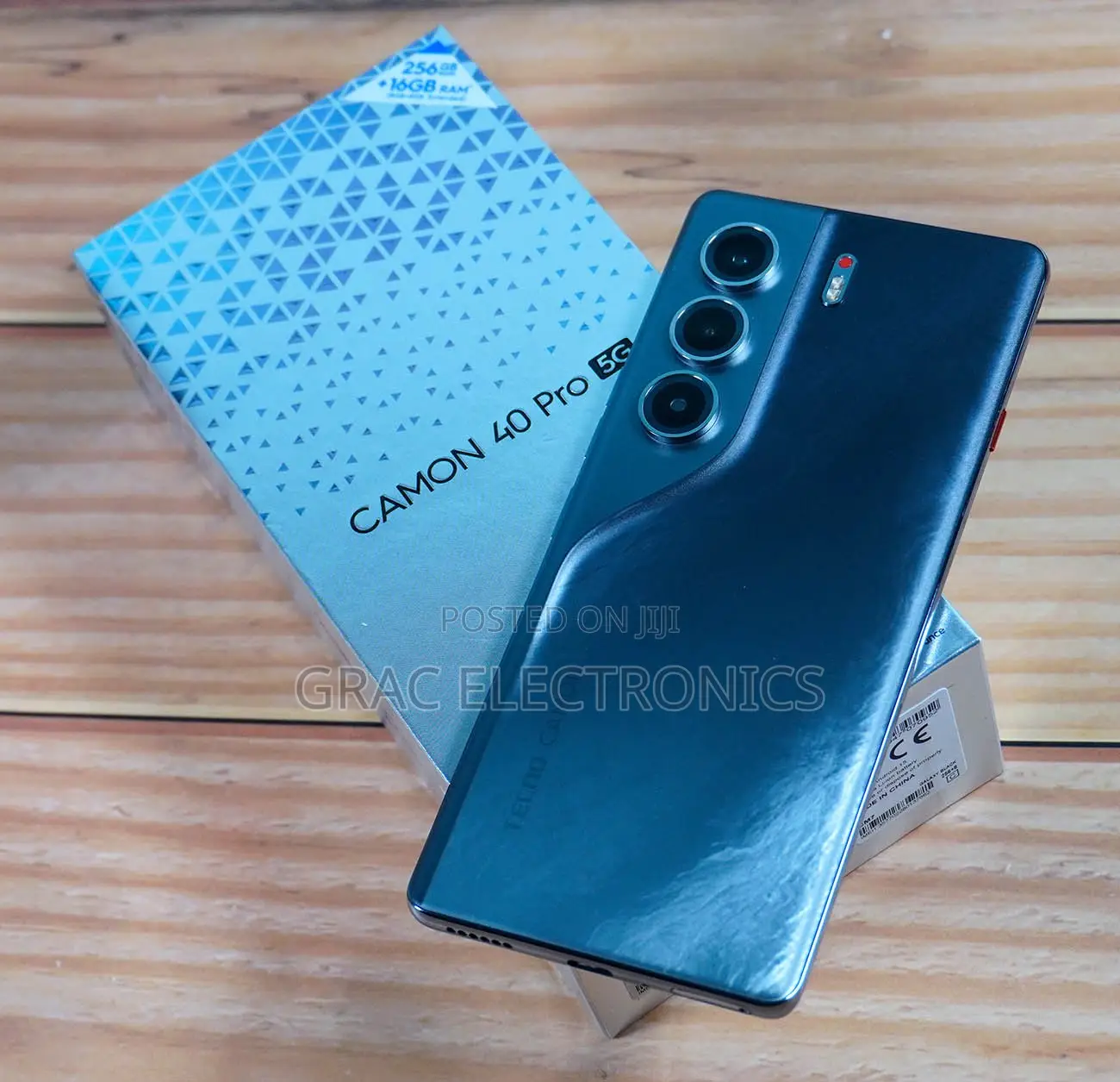 New Tecno Camon 40 Pro 5G 256 GB Blue