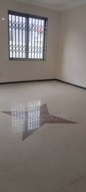 2bdrm Apartment in Spintex Marina Mall, Baatsona Total for rent