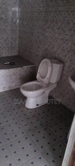 2bdrm Apartment in Spintex Marina Mall, Baatsona Total for rent