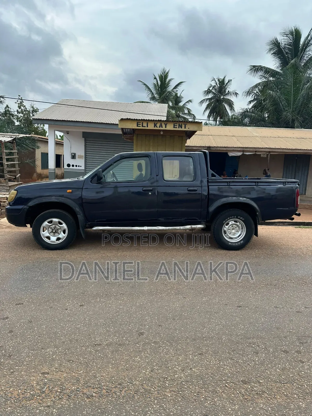 Nissan Hardbody 2009 Blue