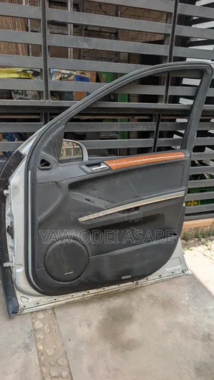 Mercedes-Benz ML350 W164 Complete Door Set (4 Doors) 2005-2008 Silver