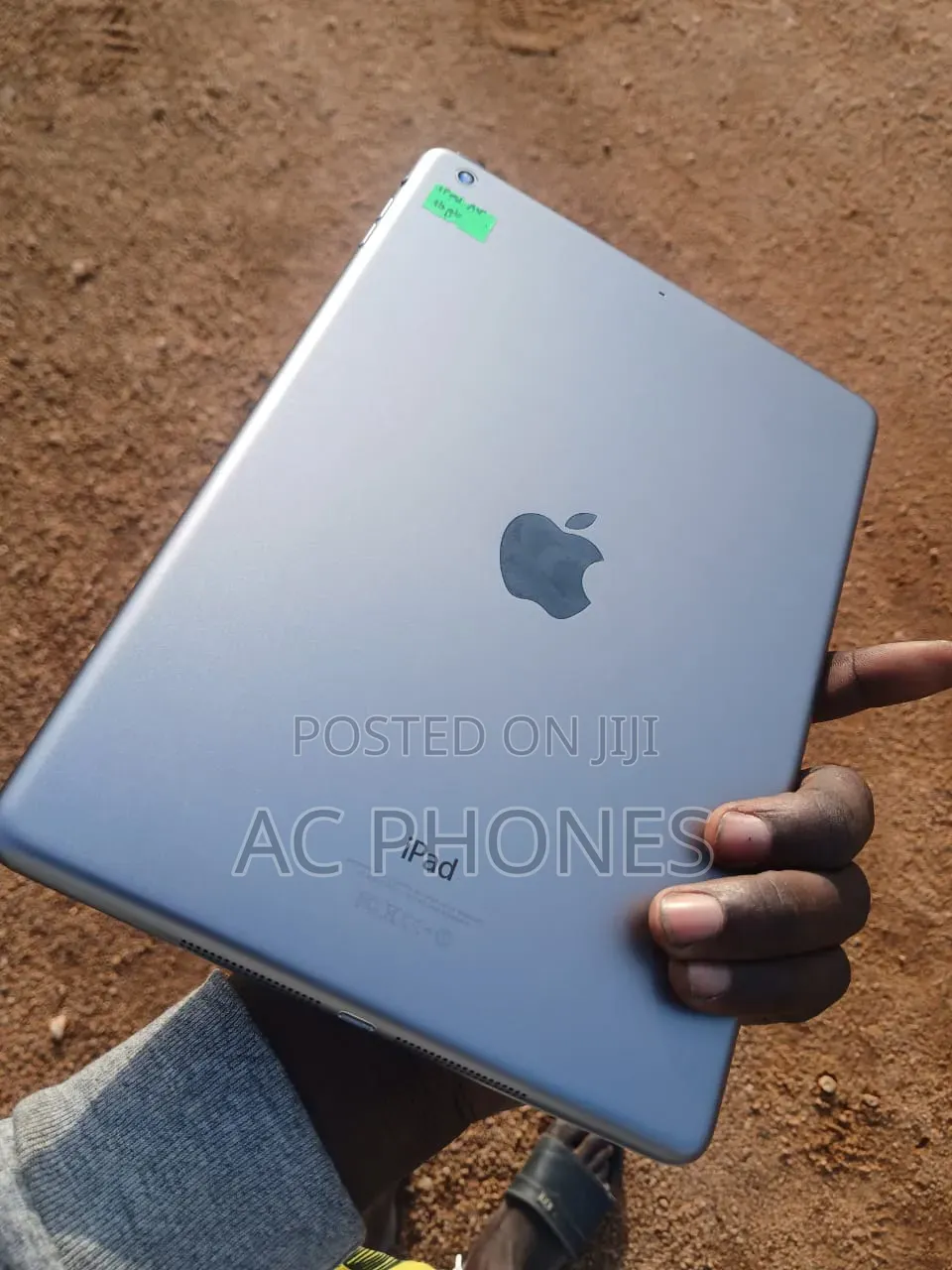 New Apple iPad Air (2013) 16 GB Silver