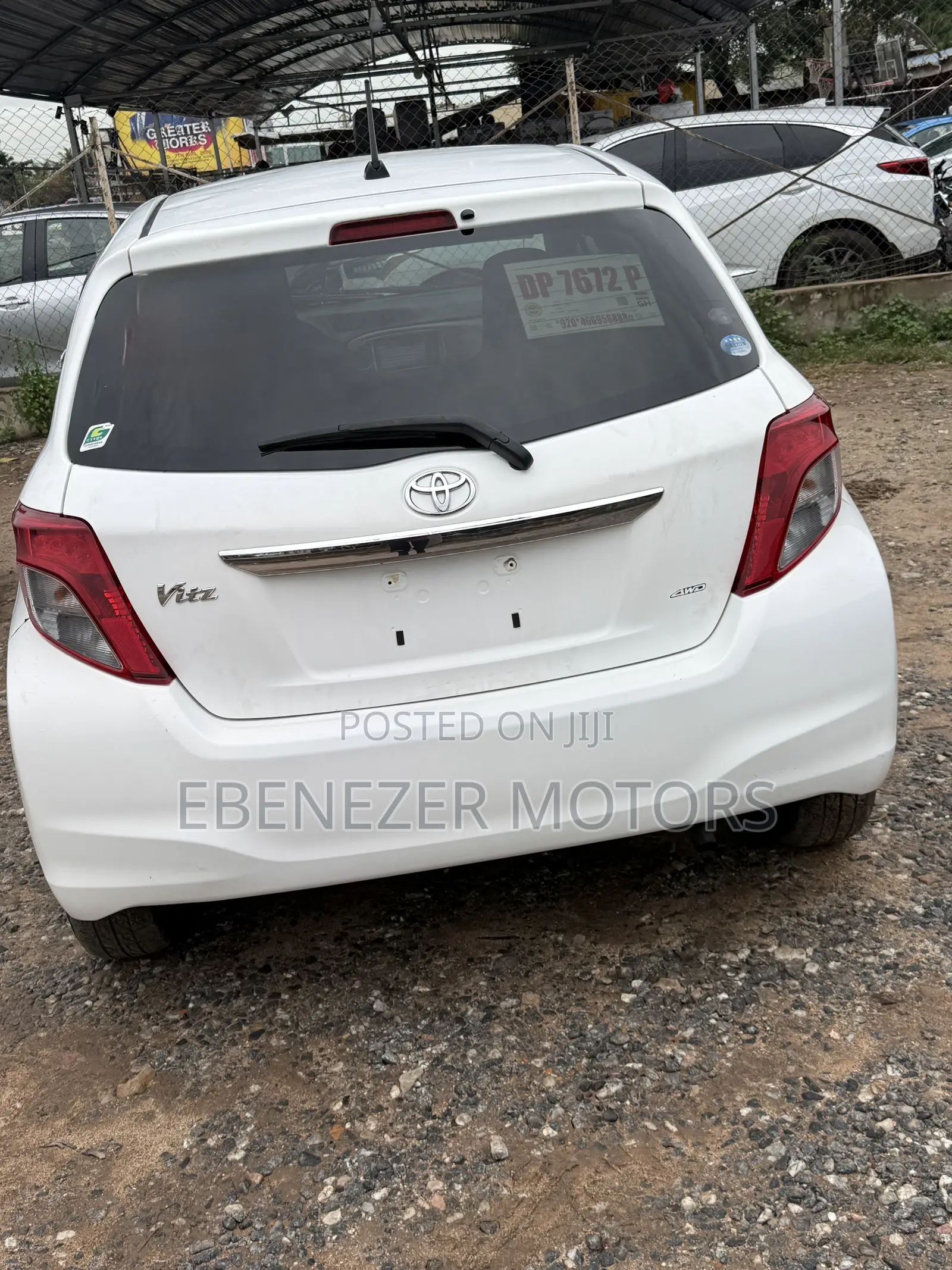 Toyota Vitz 2012 White