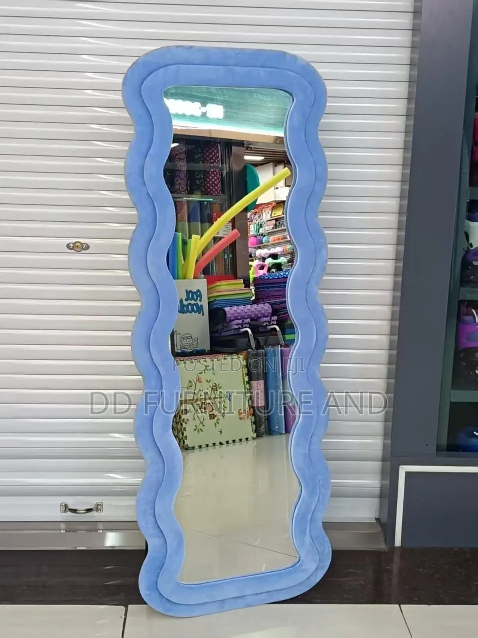 Standing Dressing Mirror