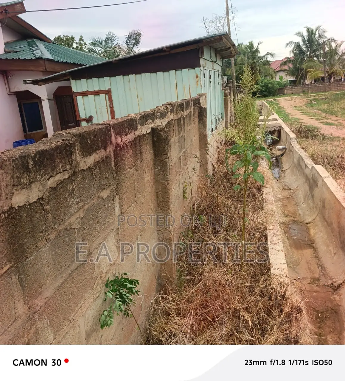One and Hall Plot for Land for Sale at the Back of Oyarifi Mall