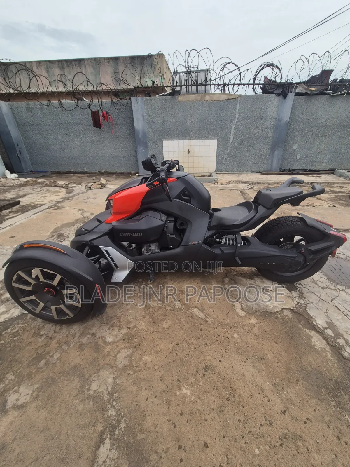 Can-Am 2022 Orange