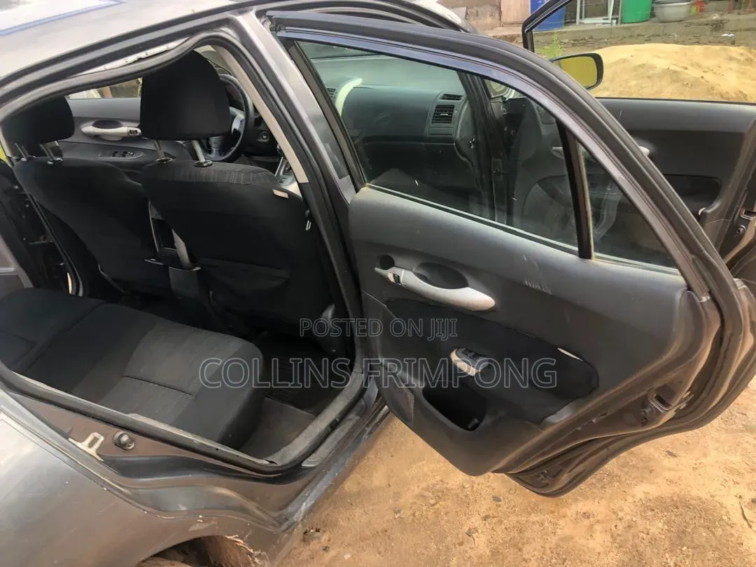 Toyota Auris 2007 Gray