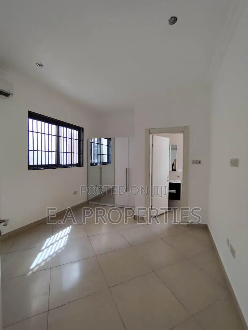 3bdrm House in E A Properties, American House for rent