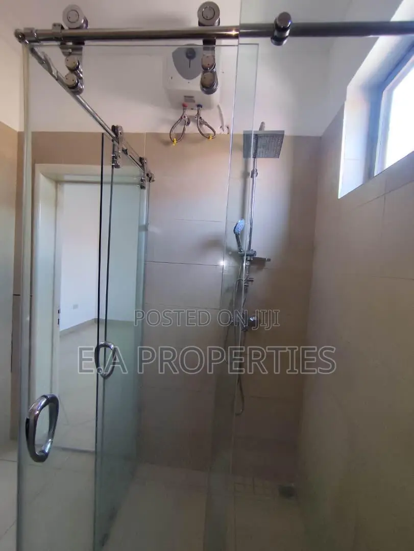 3bdrm House in E A Properties, American House for rent