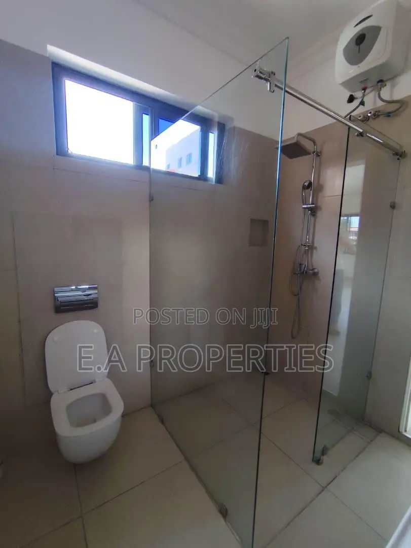 3bdrm House in E A Properties, American House for rent