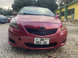 Toyota Yaris 1.5 2009 Red
