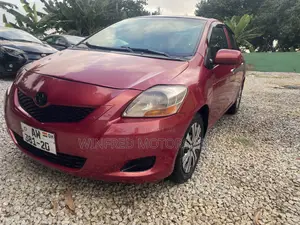 Toyota Yaris 1.5 2009 Red