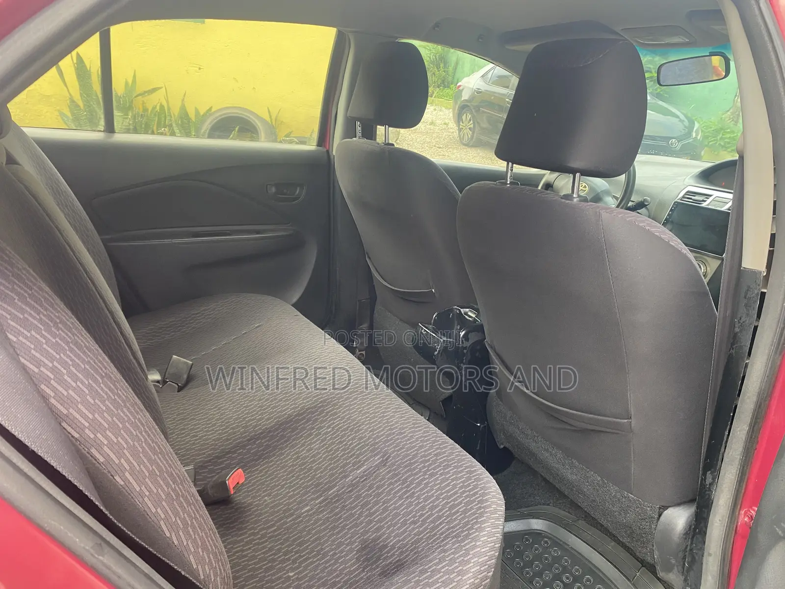 Toyota Yaris 1.5 2009 Red