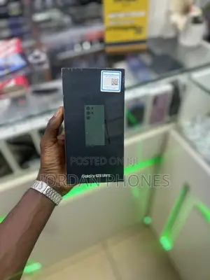New Samsung Galaxy S23 Ultra 256 GB Green