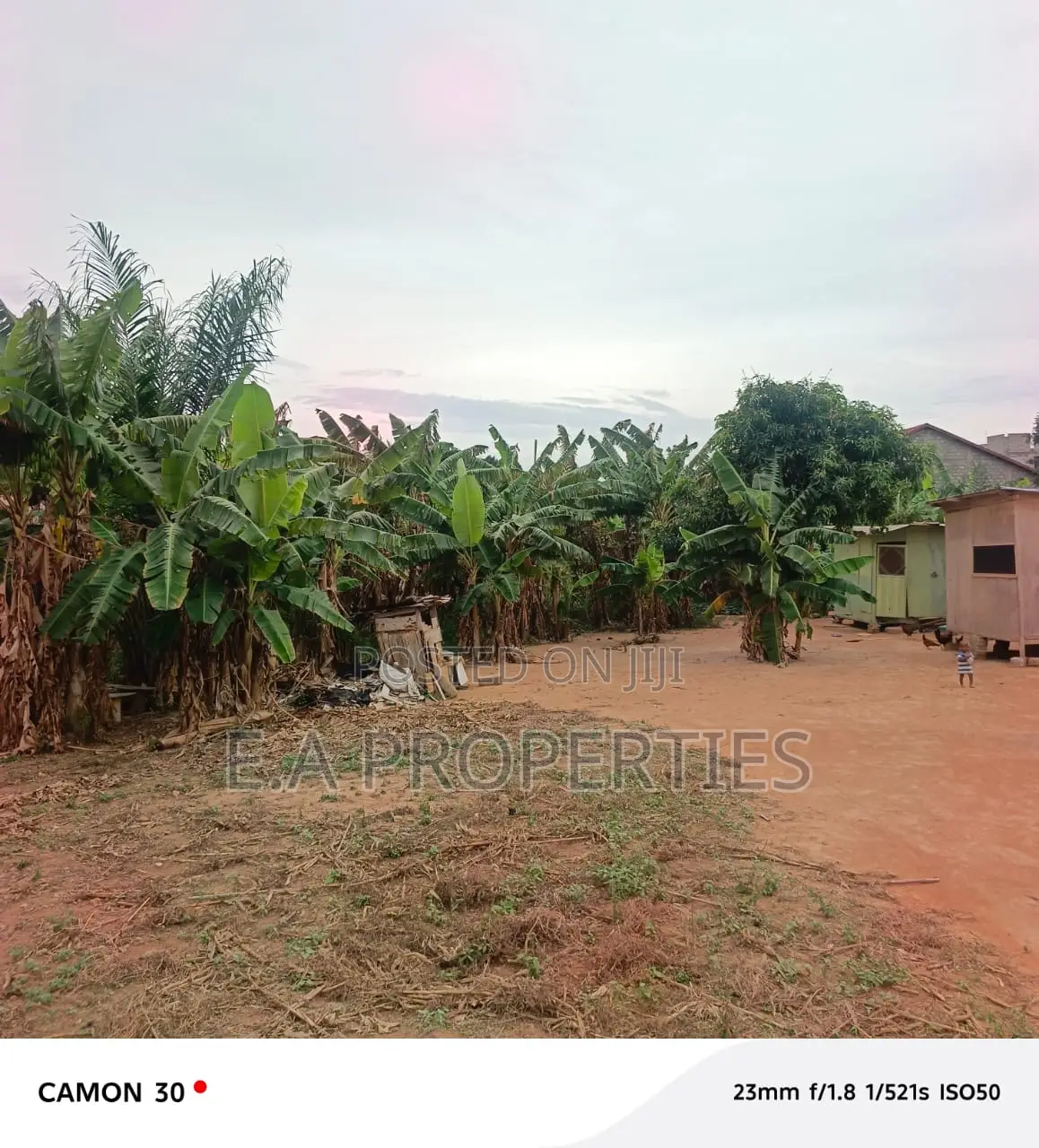 3plot for Land for Sale at Oyarifi Mall