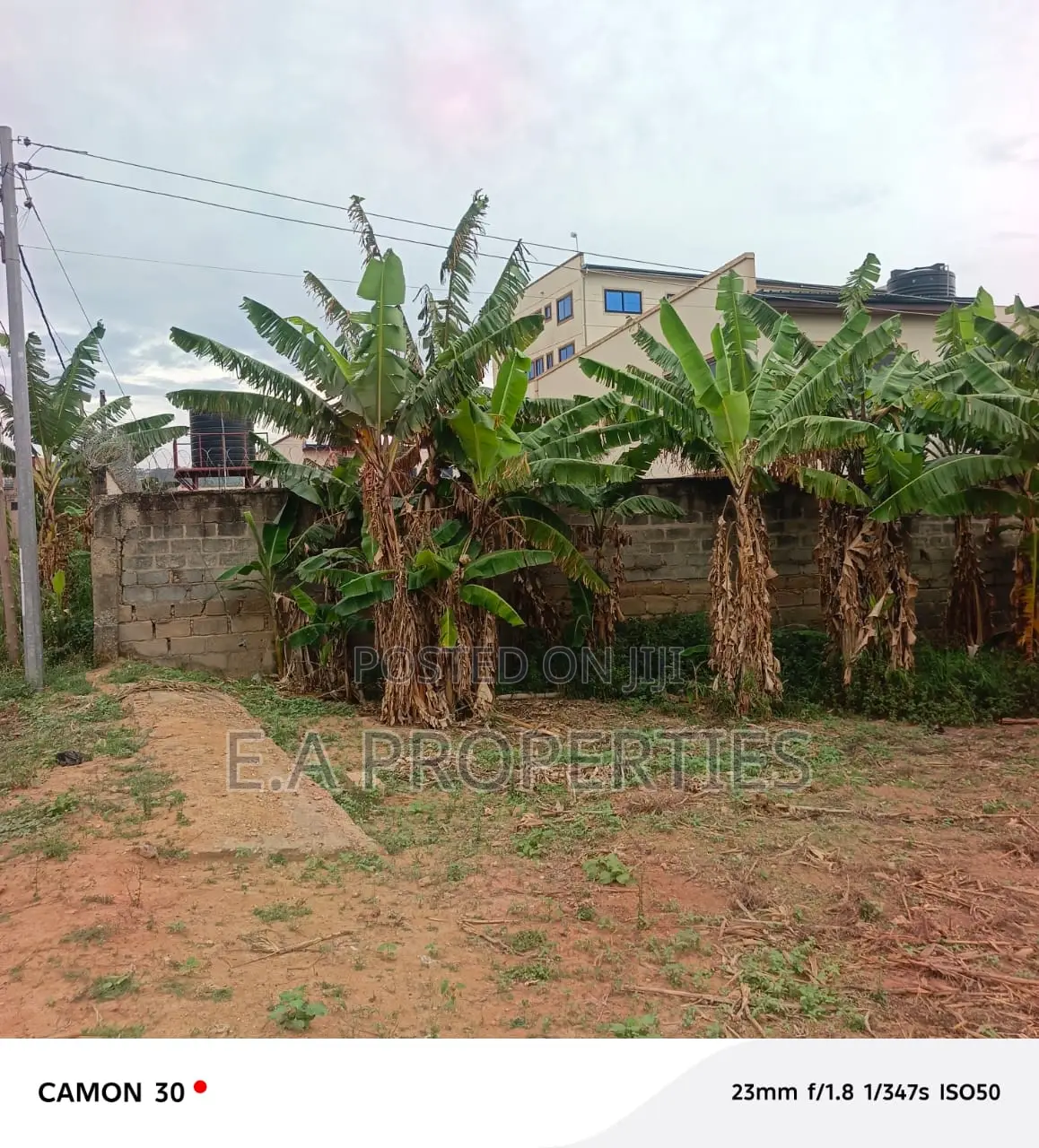3plot for Land for Sale at Oyarifi Mall
