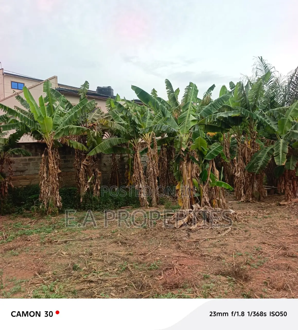 3plot for Land for Sale at Oyarifi Mall