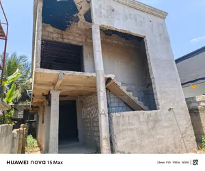 5bdrm House in Bortiano for sale