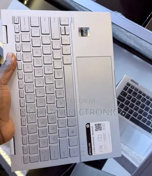 Laptop HP Envy x360 8GB Intel Core i7 SSD 512GB