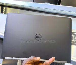 Laptop Dell Latitude E5270 8GB Intel Core i5 SSD 256GB