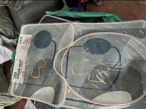 High Quality Luxurious 3pcs Anti Slip Bathroom Mat Available