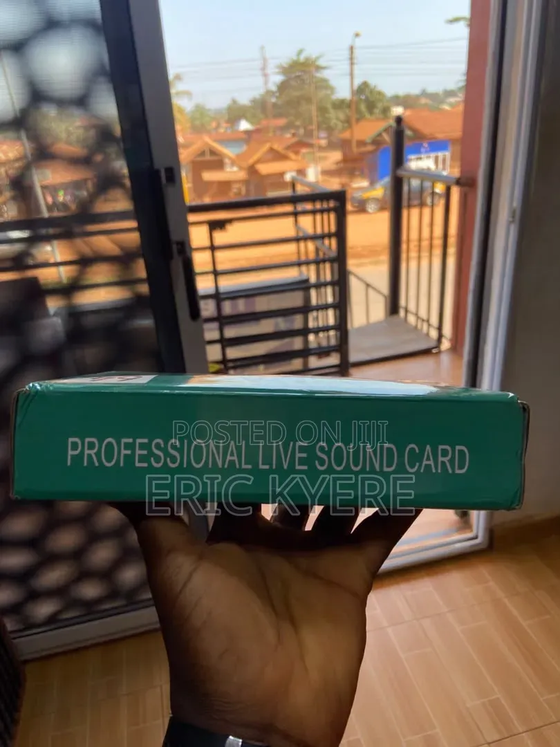 Professional Live Sound Card - Bluetooth, Voice Effects/Voice Changer