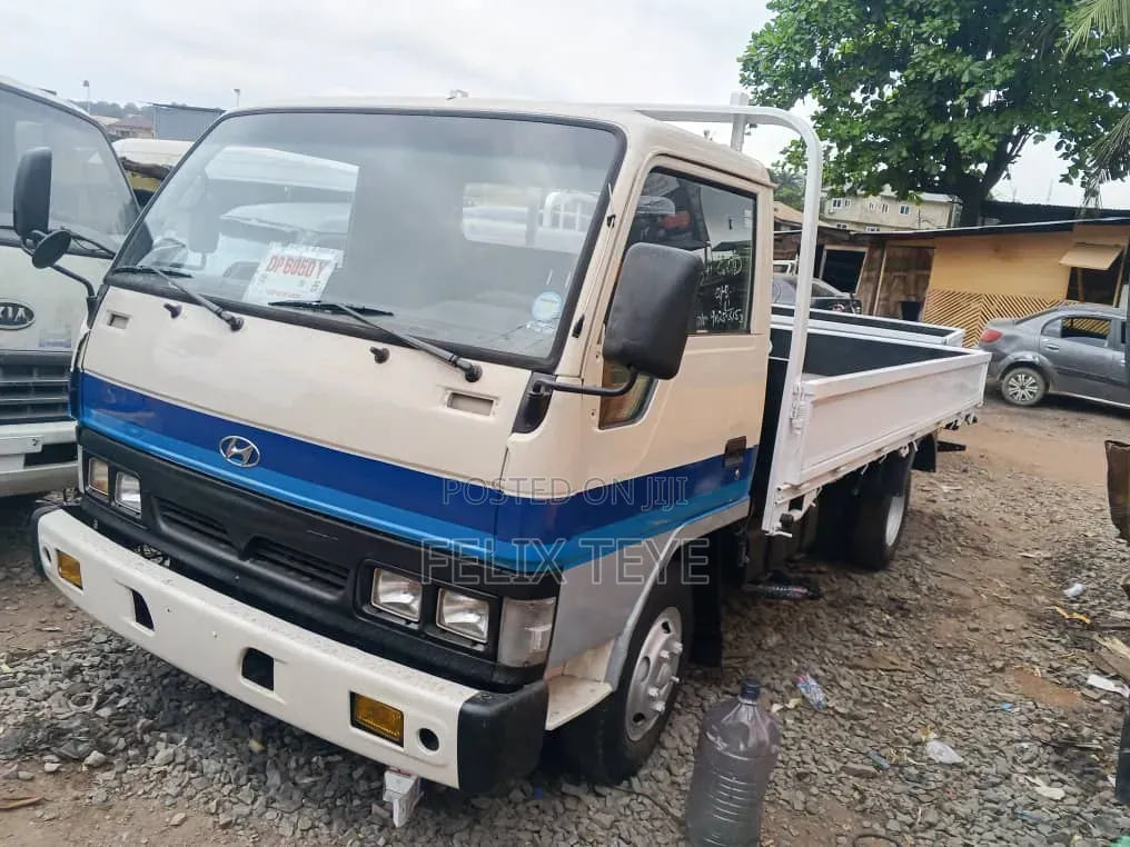 Hyundai Mighty 1 Truck Manual Pump