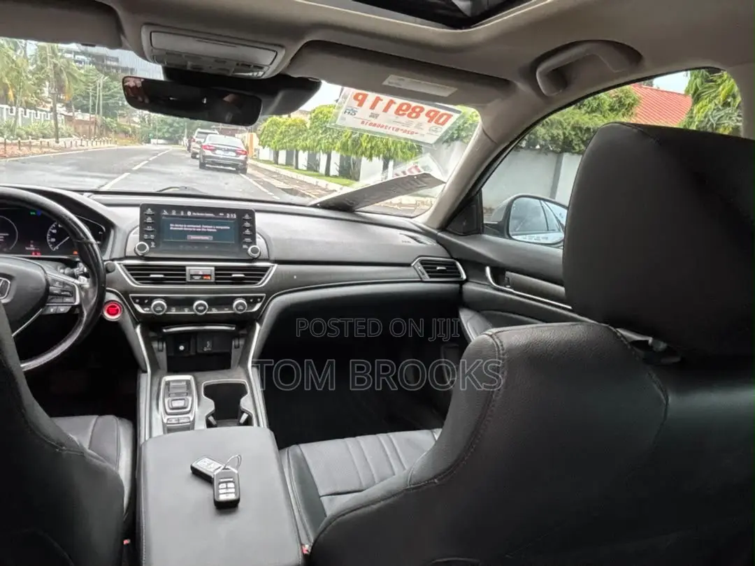 Honda Accord Touring 2.0T 2018 Silver