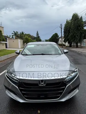 Honda Accord Touring 2.0T 2018 Silver