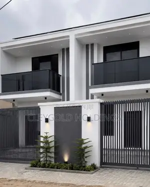 3bdrm Duplex in Lake Side Estate for sale