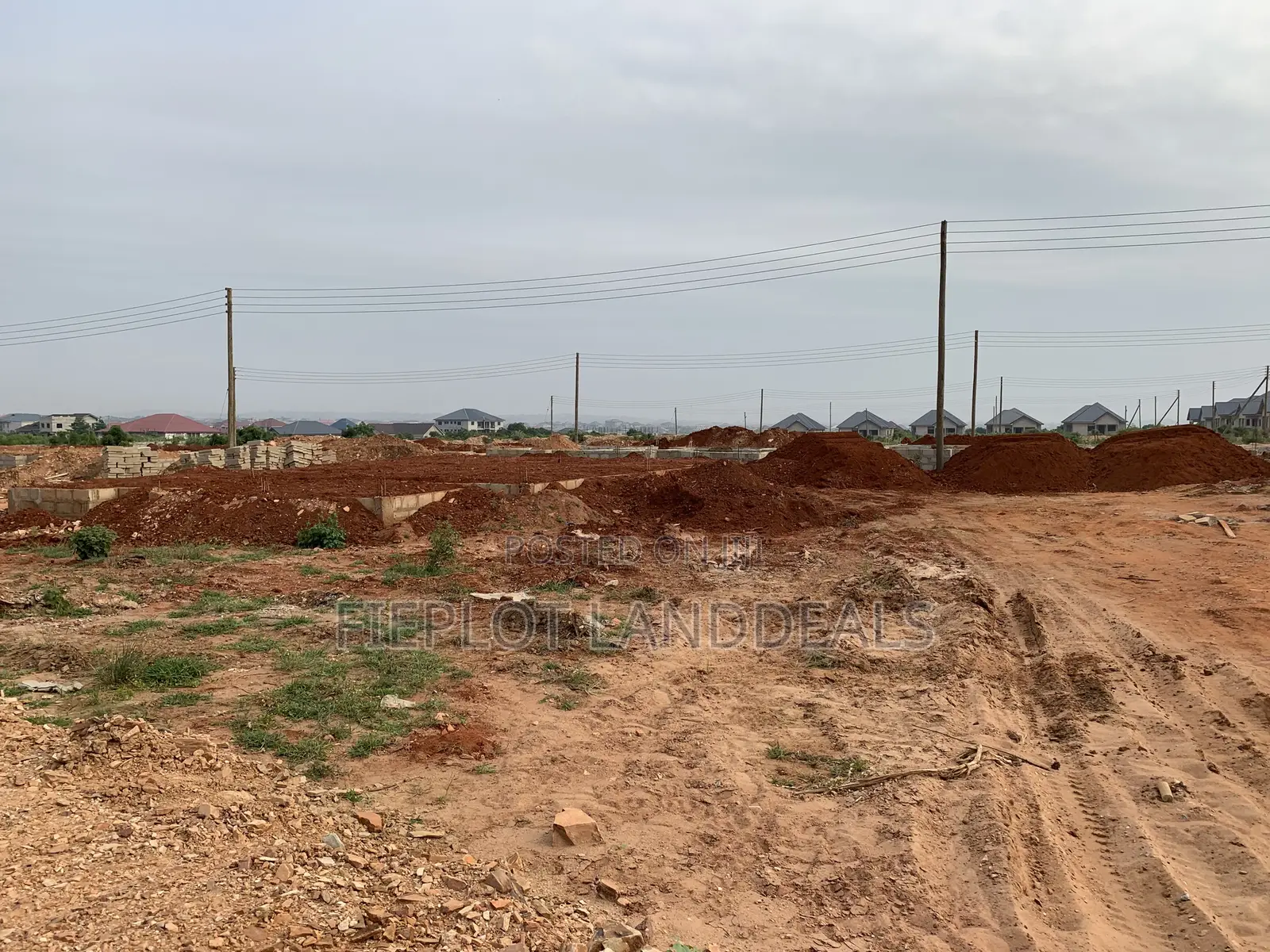 Build Your Dream Home on a Full Plot at Beverly Hills Estate