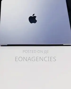 Laptop Apple MacBook Pro 2014 16GB Apple M1 Pro SSD 512GB