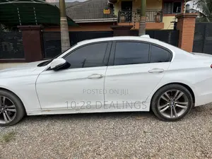 BMW 330i 2017 White