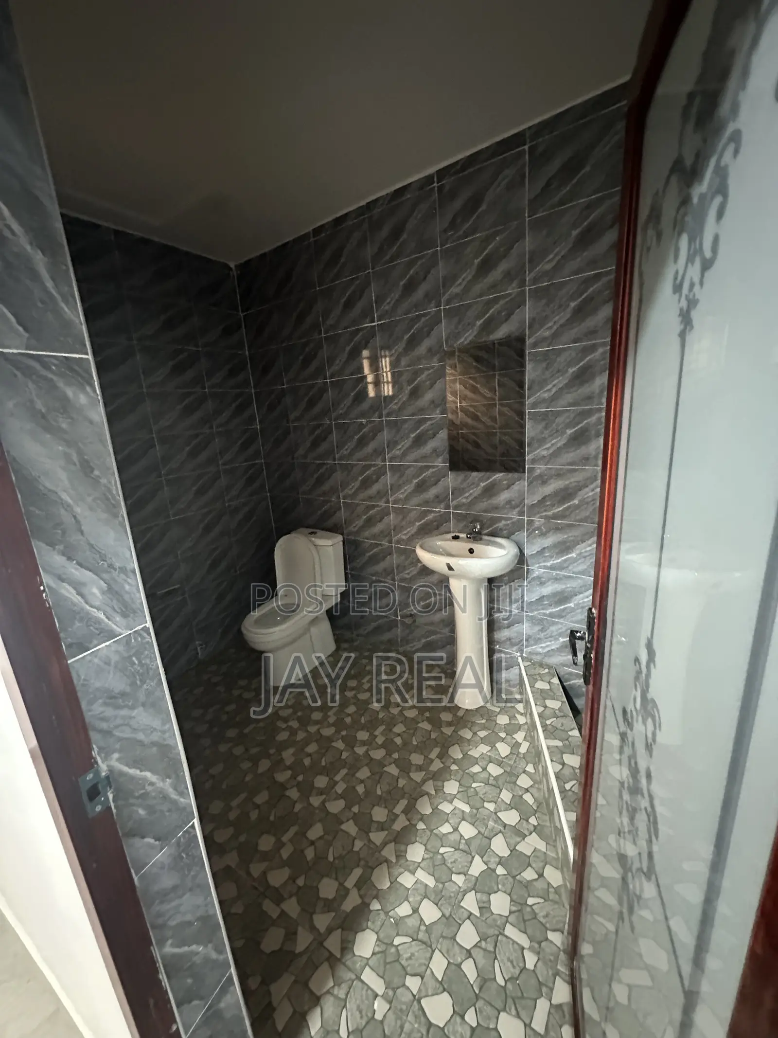 2bdrm Apartment in Jay Real Estate., Kasoa for rent