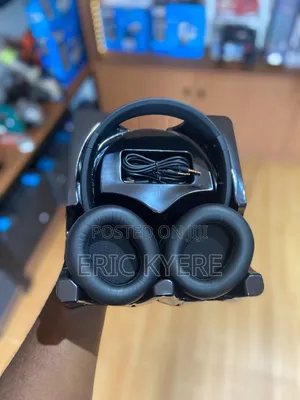 Wireless Headphones - 60hr Battery (New)