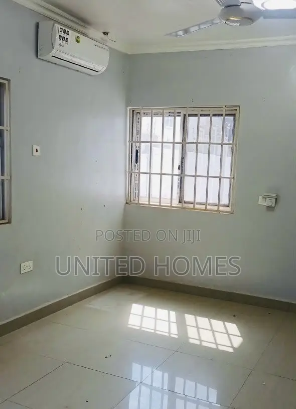 3bdrm House in Achimota for rent