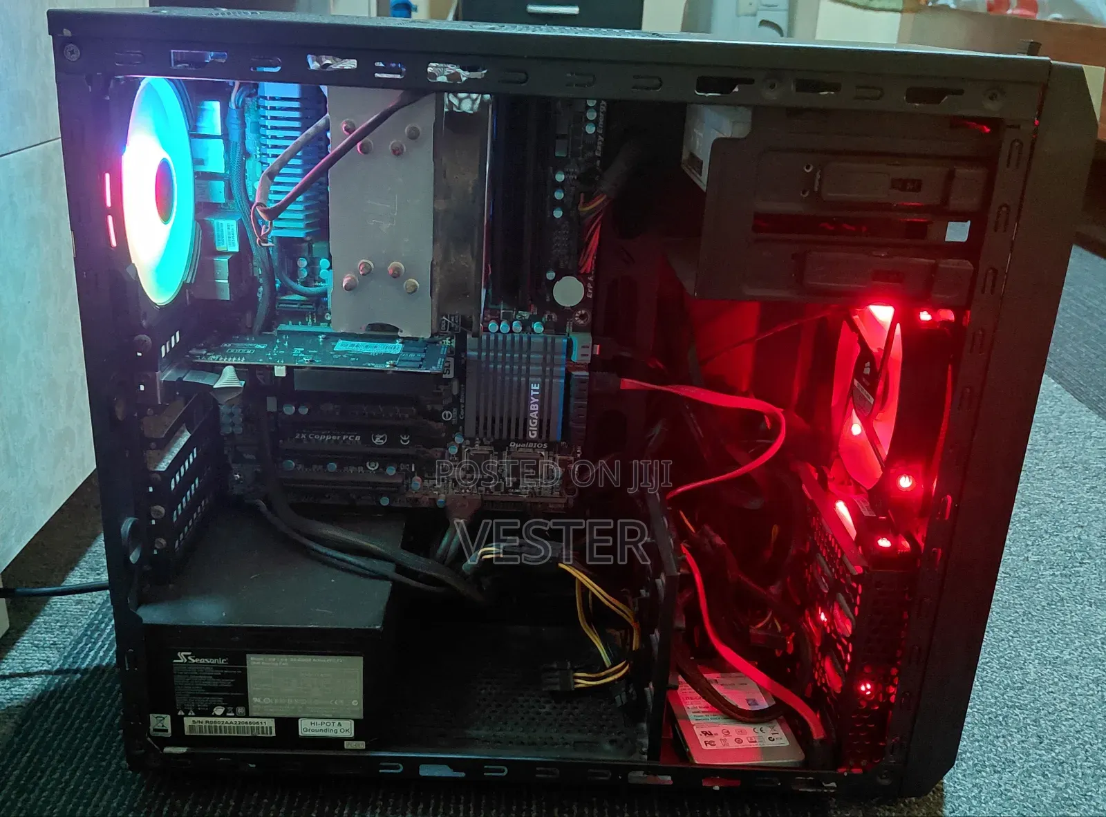 Desktop Computer Gigabyte 16GB AMD SSD 128GB