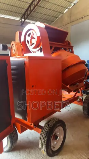 Selfloader Concrete Mixer