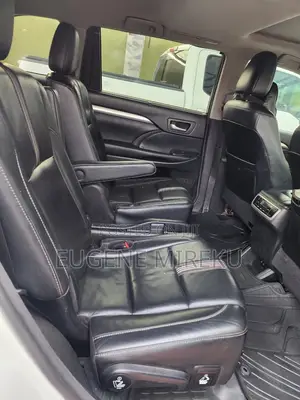 Toyota Highlander 2019 White