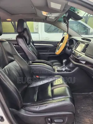 Toyota Highlander 2019 White