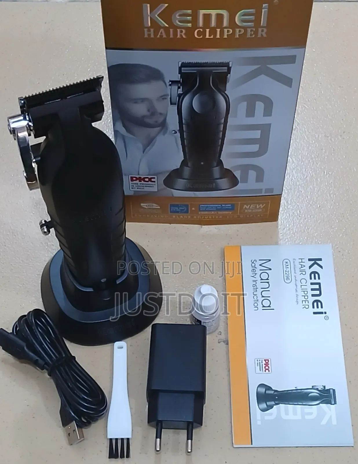Kemei 2996 Professional Rechargeable Clipper