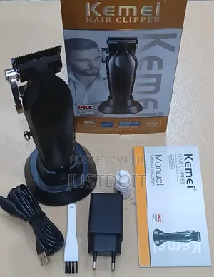 Kemei 2996 Professional Rechargeable Clipper