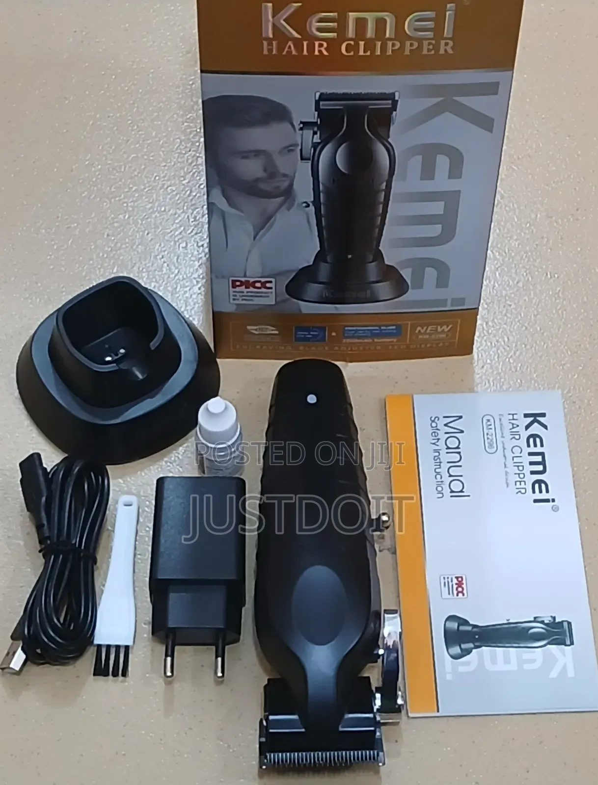 Kemei 2996 Professional Rechargeable Clipper