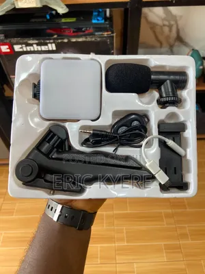 Complete Smartphone Vlogging Video-Making Kit - Shotgun Mic/Led Light