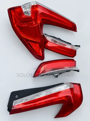 Honda CR-V Complete Tail Light