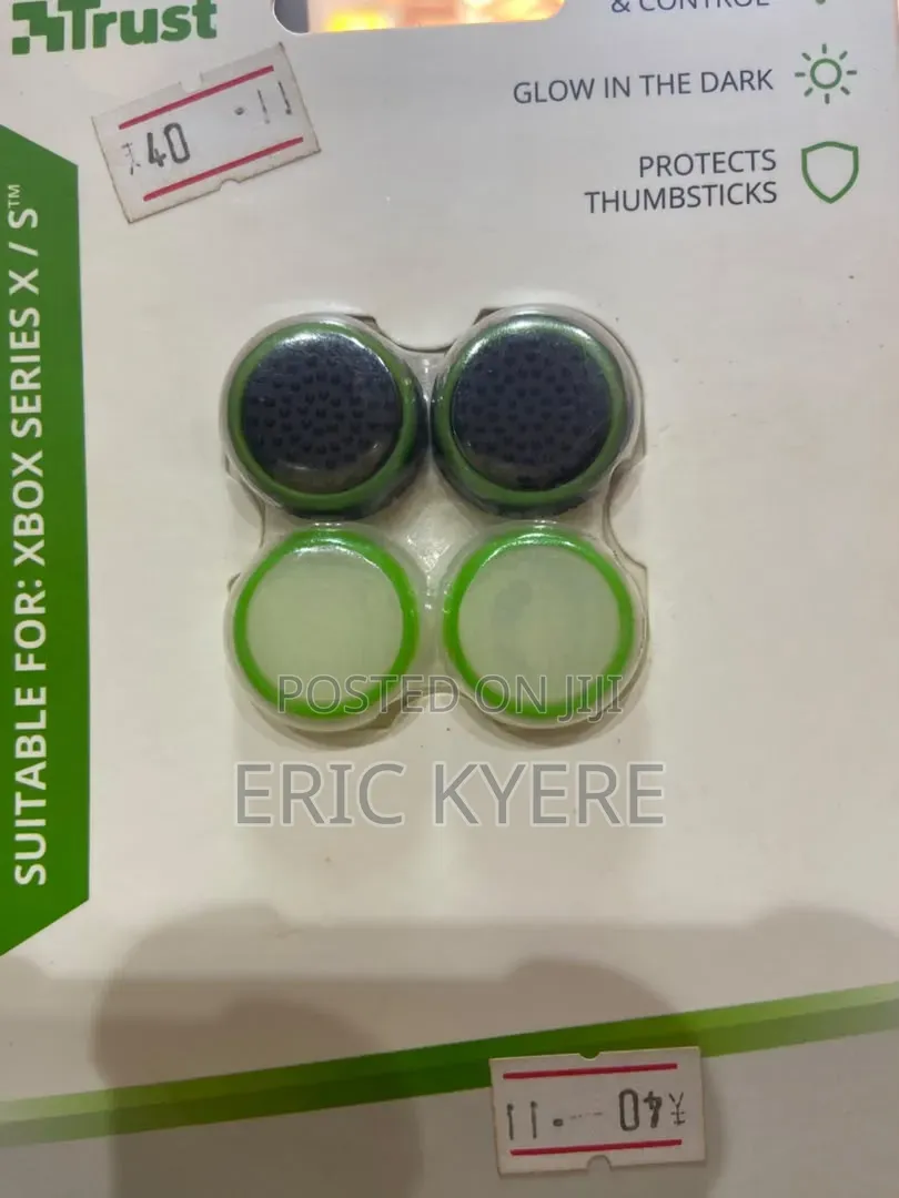 4-Pack Controller Thumb Grips for Xbox Series X/S (Glow in Dark)