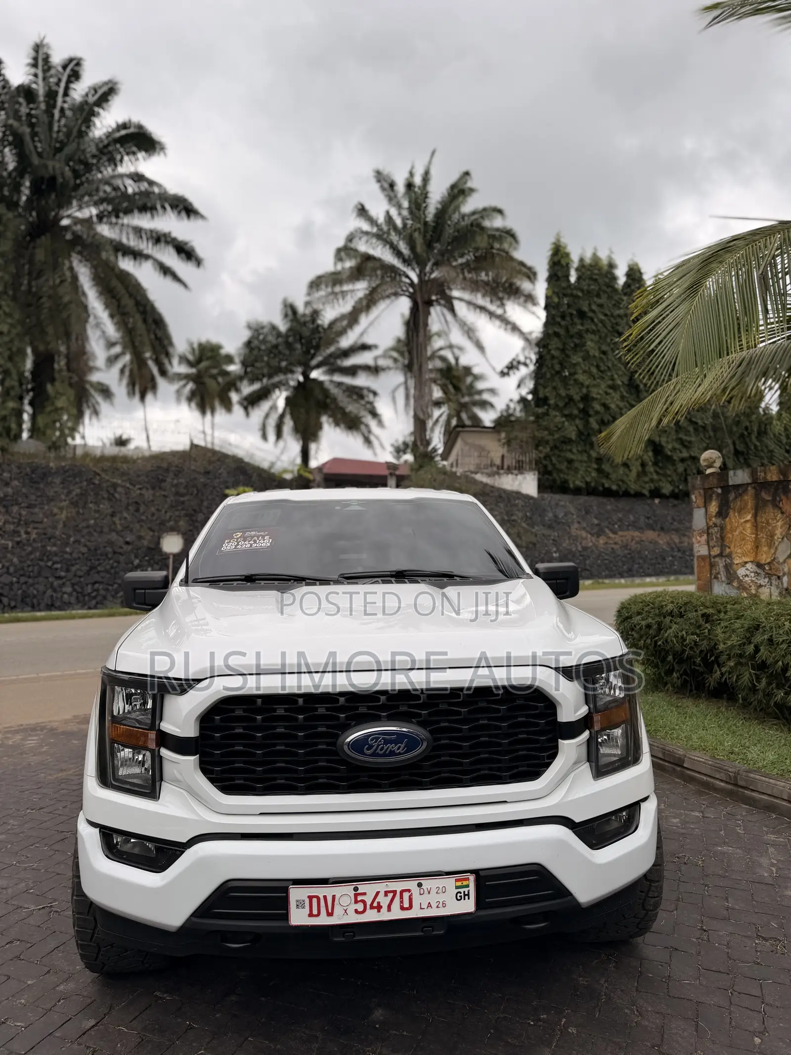 Ford F-150 2023 White