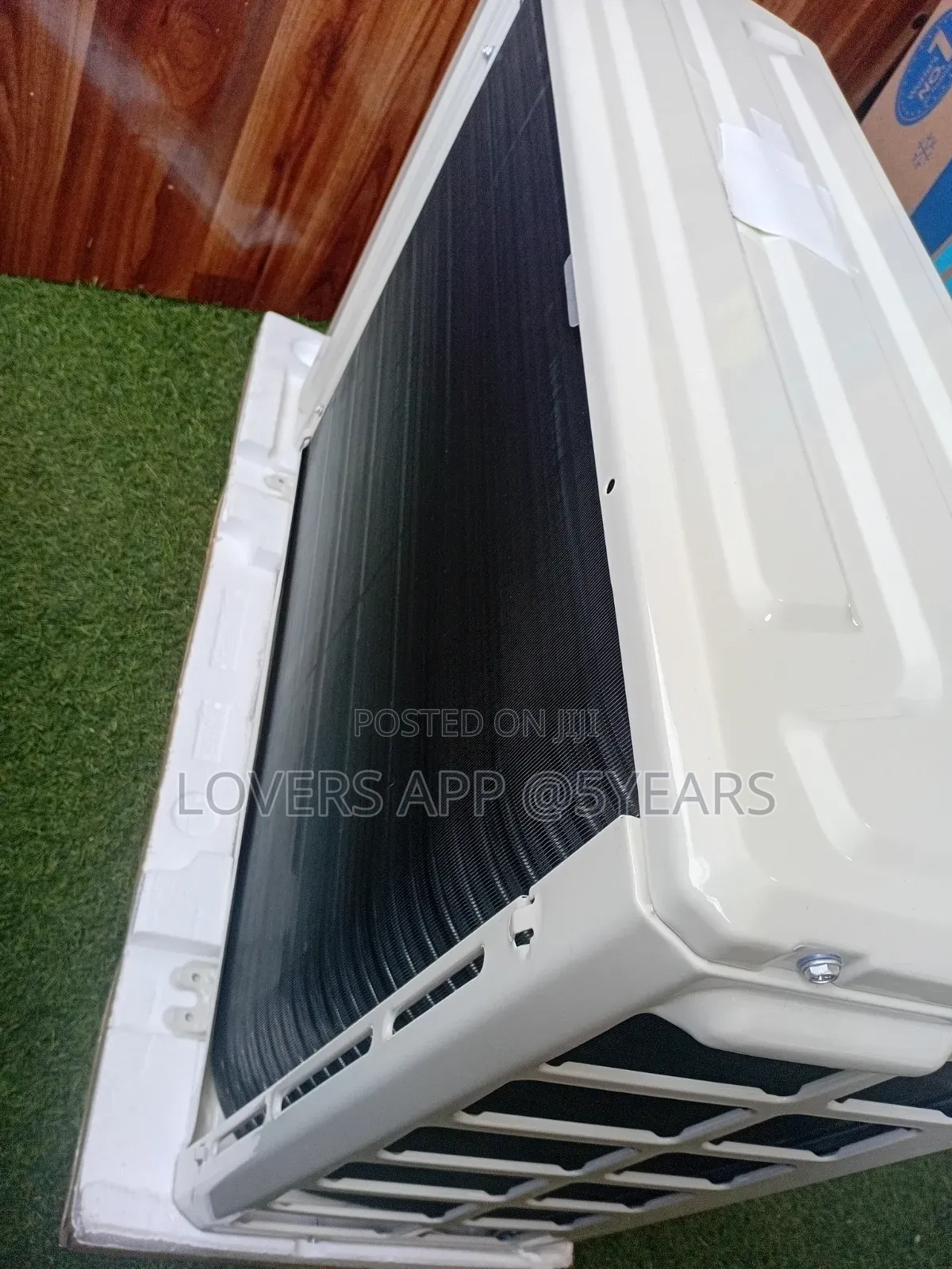 Turbo Mode 1.5Hp Wall Mounted Air Conditioner