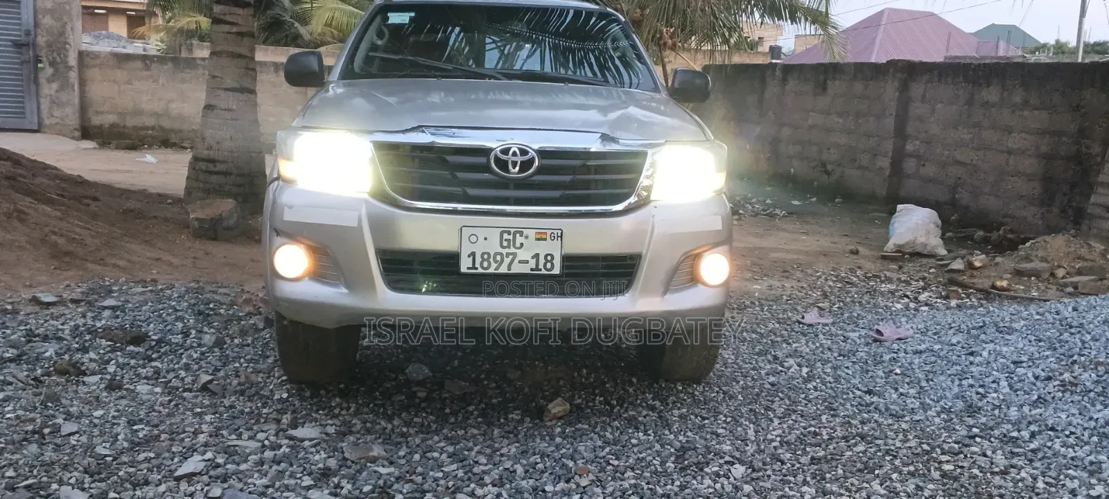 Toyota Hilux 2010 Off white