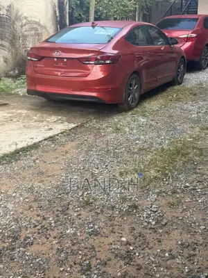 Hyundai Elantra 2017 Orange